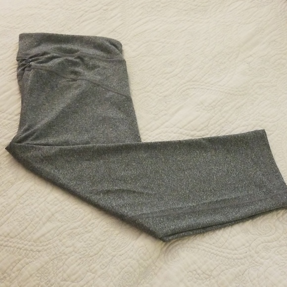 Workout leggings Capri cut Heather gray Large - Picture 1 of 5